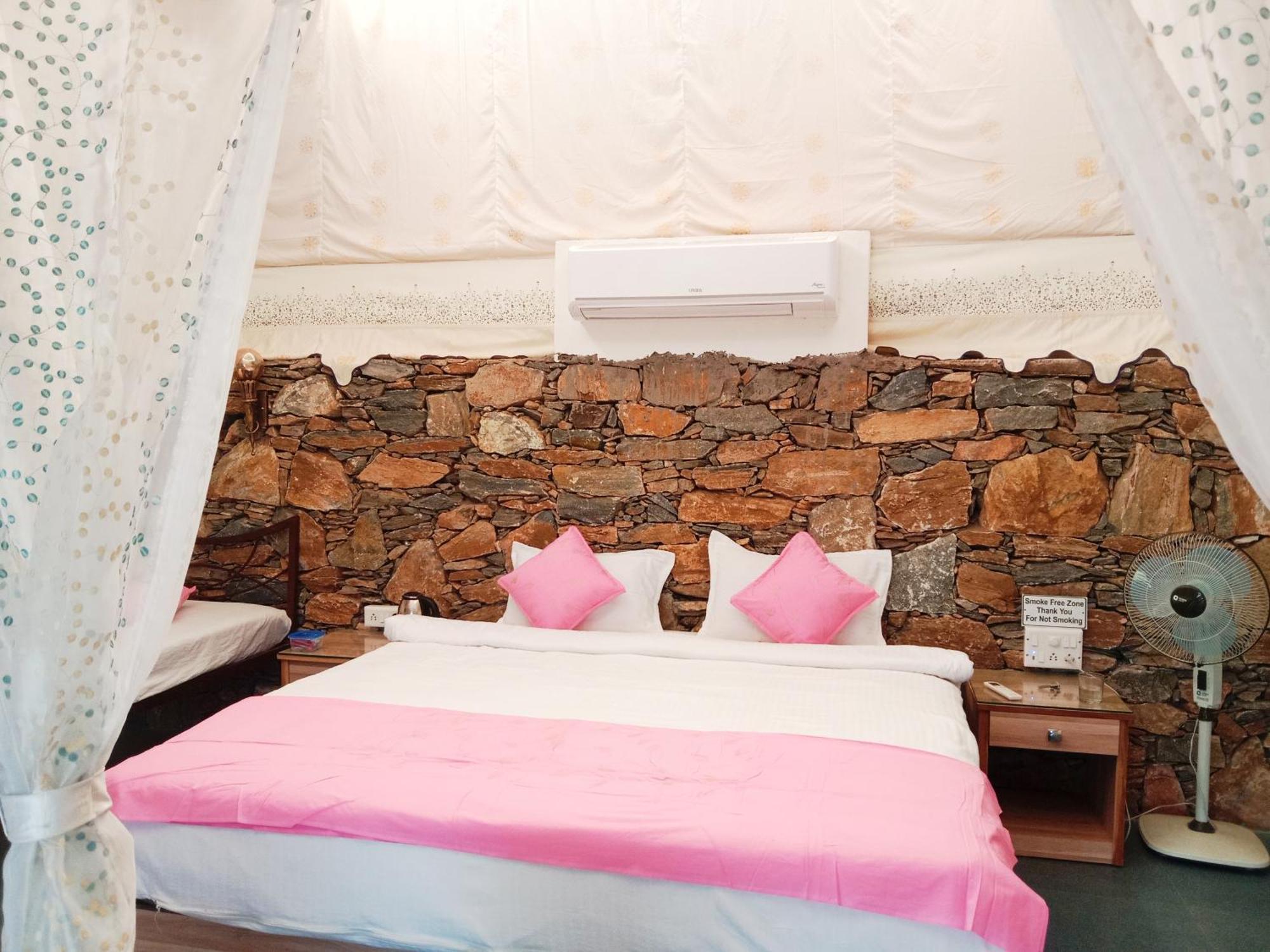 The Bagheera Bagh Jawai Hotel Bera Exterior photo
